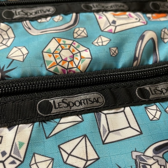 Lesportsac Crossbody Bag with Diamond Ring Jewel Gem Bling Print 2009 - Picture 3 of 5